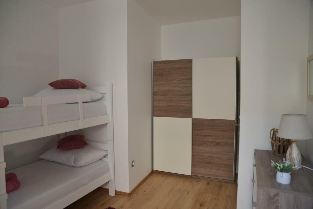Apartmani Olujic Imotski Exterior foto